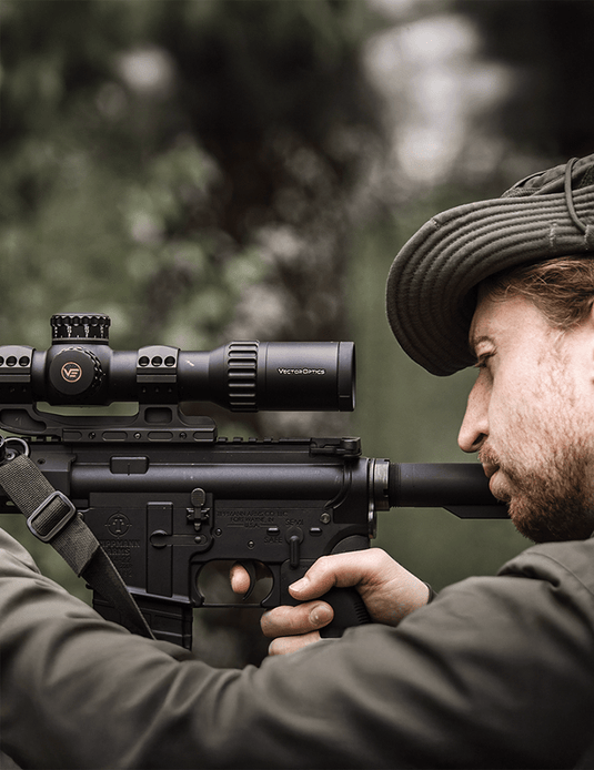 Vector Optics 4x28 スコープ ブラック　ブースター Scope FORESTER JR Victoptics 1-4x24 SFP [Vector Optics